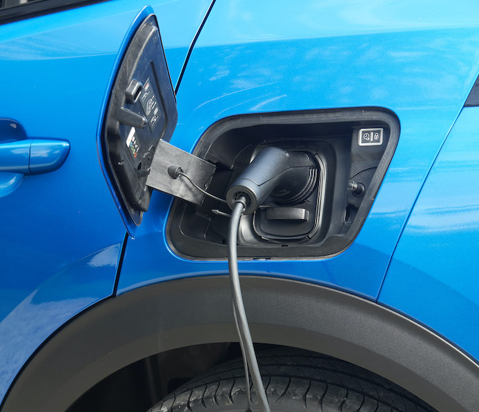 Peugeot E2008 electric car charging port